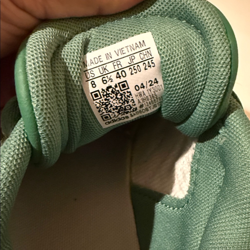 adidas VL Court Bold Sneakers in Green with Pink Stripes Women’s size 8 - Picture 7 of 7